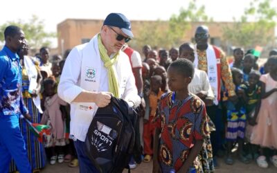 Cérémonie de remise officielle de bourses et de kits scolaires